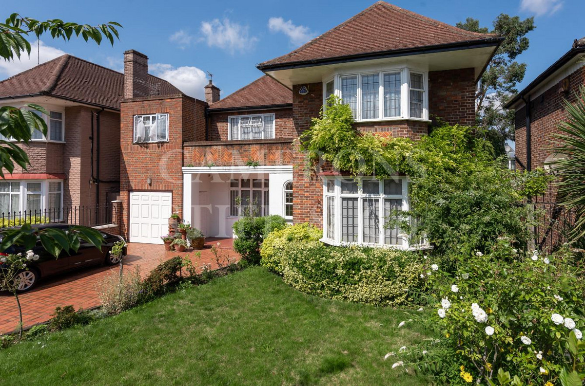 Manor House Drive
