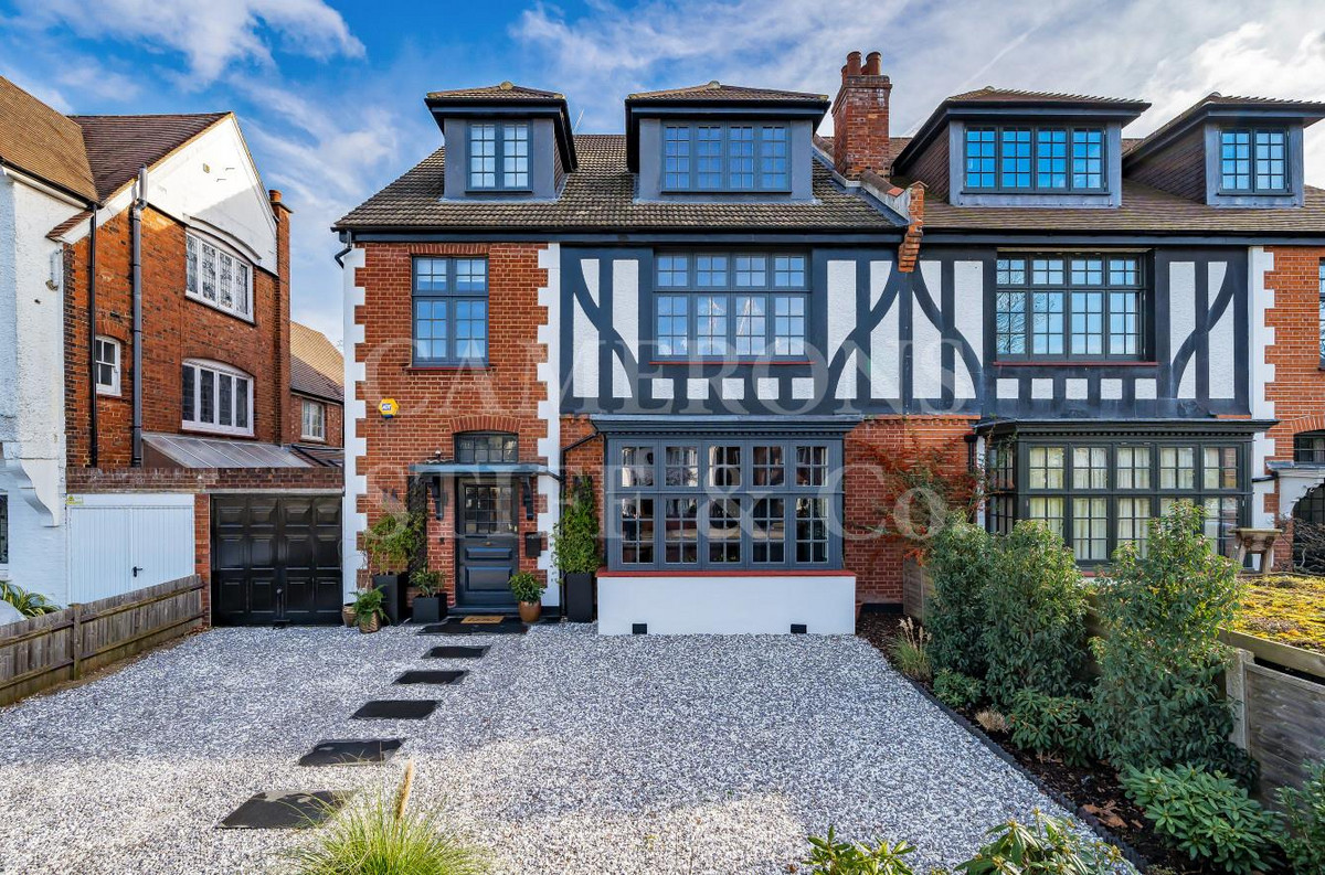 Aylestone Avenue