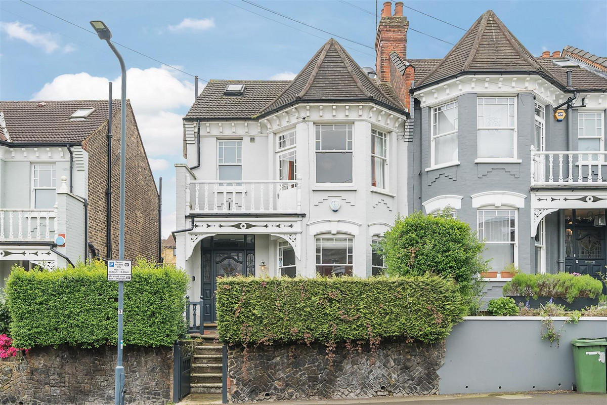 Normanby Road