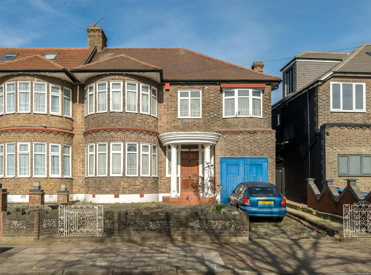 Donnington Road